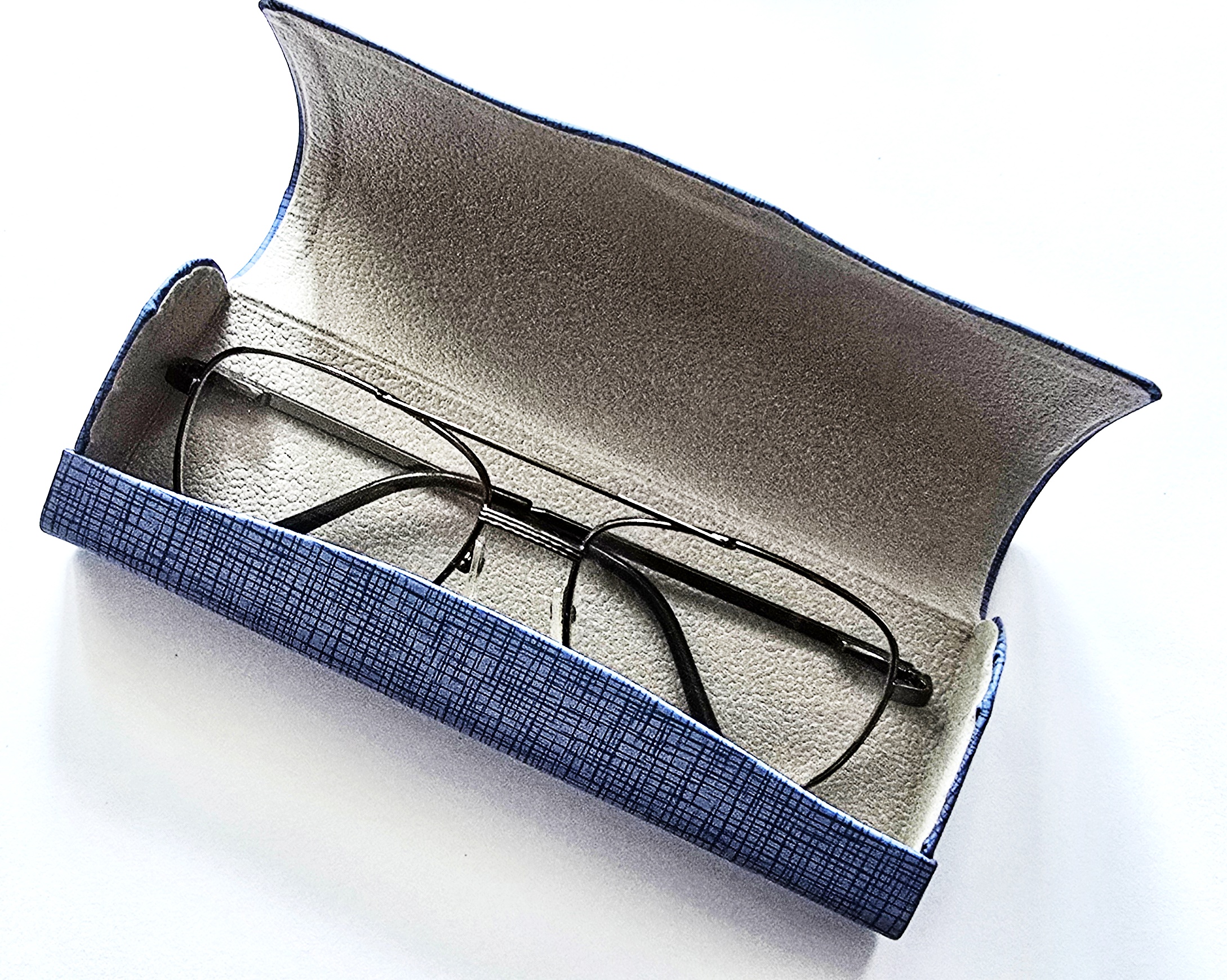 Ideka LG22662 DELUXE | pevné pouzdro na brýle s magnetickým zapínáním