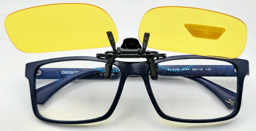 Polarizační klips Nakida T-143 YP - žlutý, 60x41mm - Zlepšuje kontrast