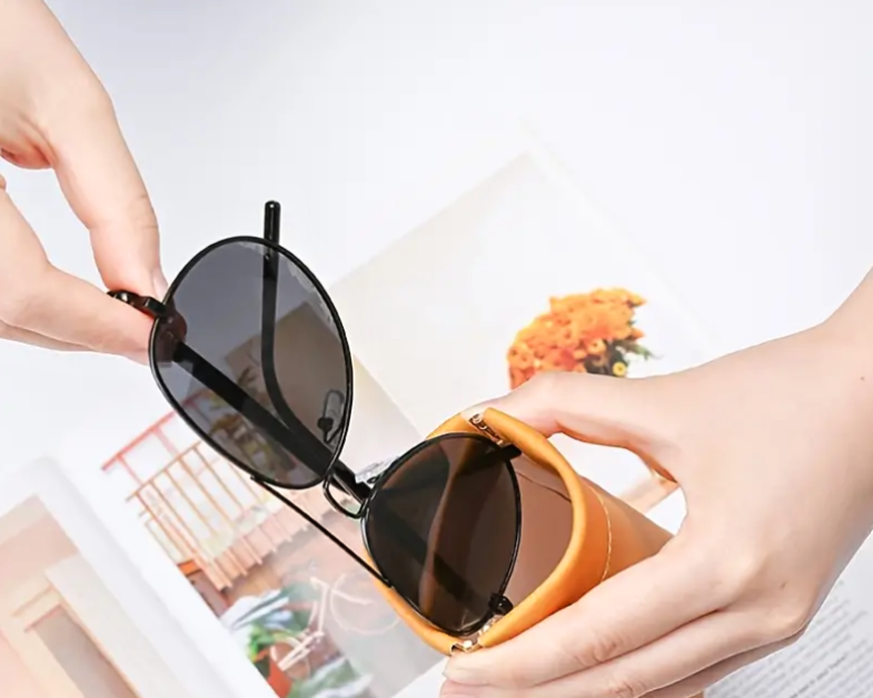 QiiM MP-12 Měkké pouzdro na brýle s pružinou - růžová