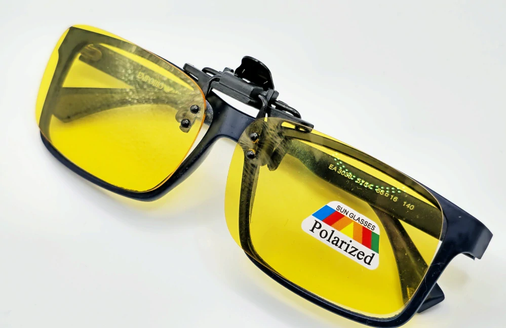 Polarizační klips Nakida T-143 YP - žlutý, 60x41mm - Zlepšuje kontrast