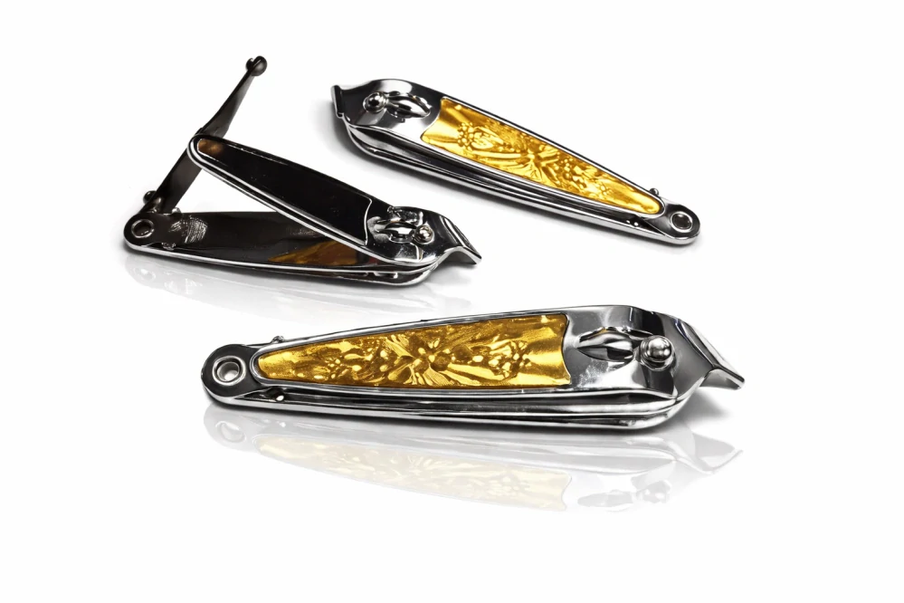 QiiM Celokovové nerezové štípačky na nehty s dekorem – 7 cm