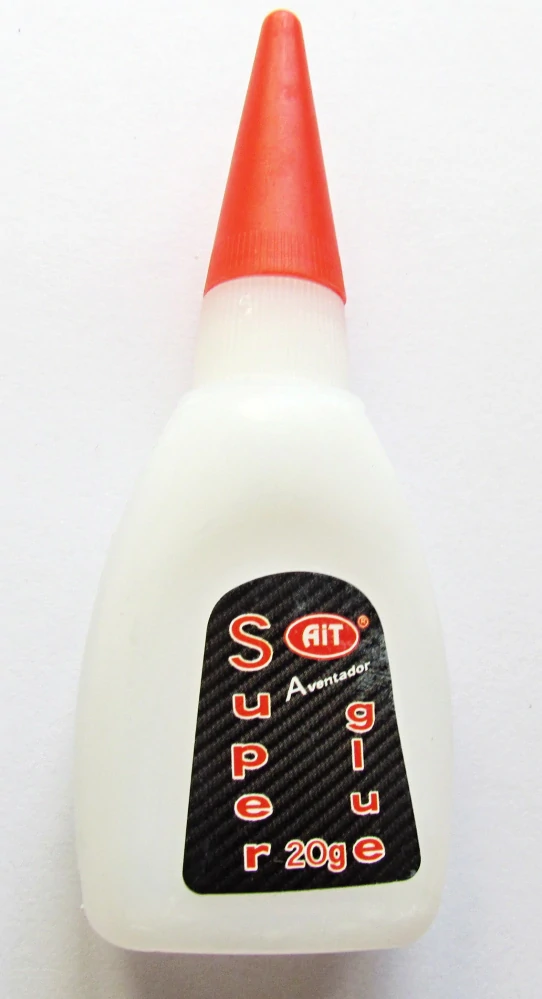 AIT Super Glue Aventador vteřinové lepidlo 20g – snížená cena, obal mírně znečištěn